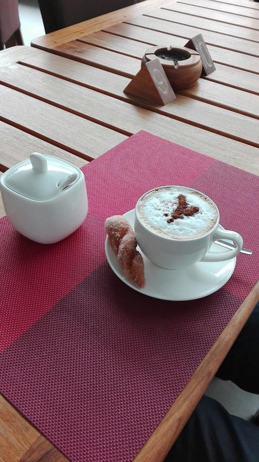 27 Cafe Zanzibar Airport Hotel Bagian luar foto